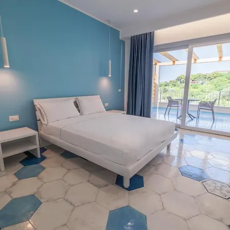 Aparthotel New Paradise Tropea