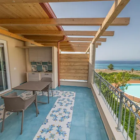 Aparthotel New Paradise Tropea