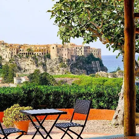 New Paradise Tropea
