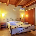 New Paradise Tropea