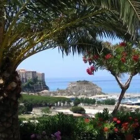 New Paradise Appart hôtel 4*