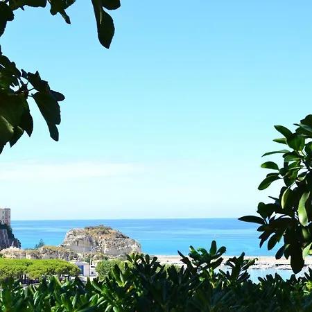 New Paradise Apart-hotel