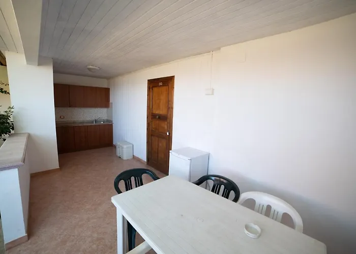 Aparthotel New Paradise 4*