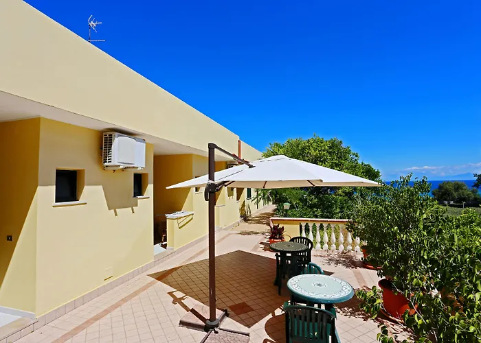 New Paradise 4* Tropea