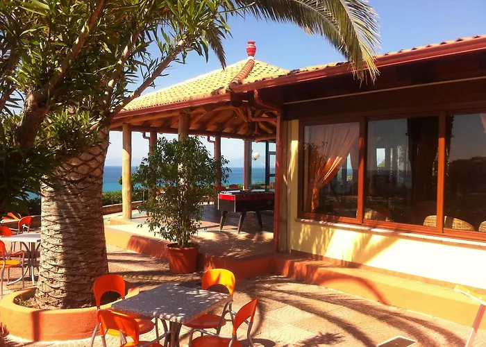 Aparthotel New Paradise 4*