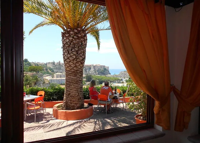 Aparthotel New Paradise Tropea